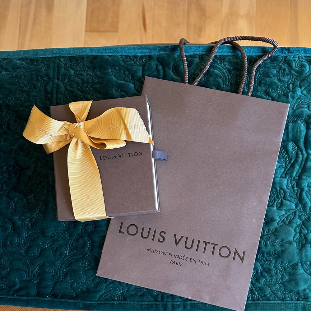 Authentic Louis Vuitton paper box and bag with ribbon